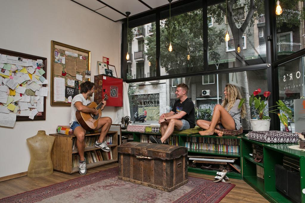 Pars Tailor'S Hostel บาร์เซโลนา ภายนอก รูปภาพ