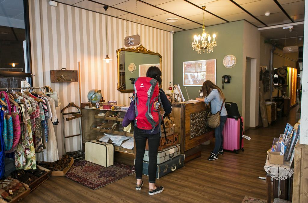 Pars Tailor'S Hostel บาร์เซโลนา ภายนอก รูปภาพ