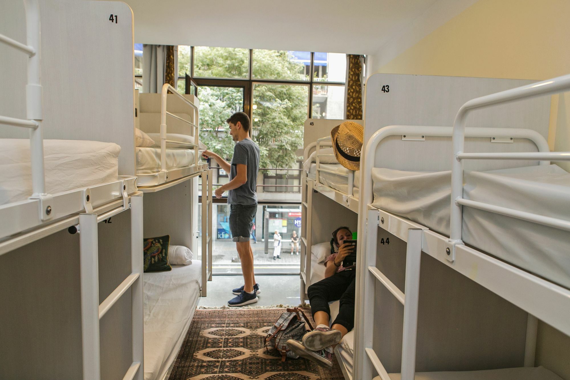 Pars Tailor'S Hostel บาร์เซโลนา ภายนอก รูปภาพ